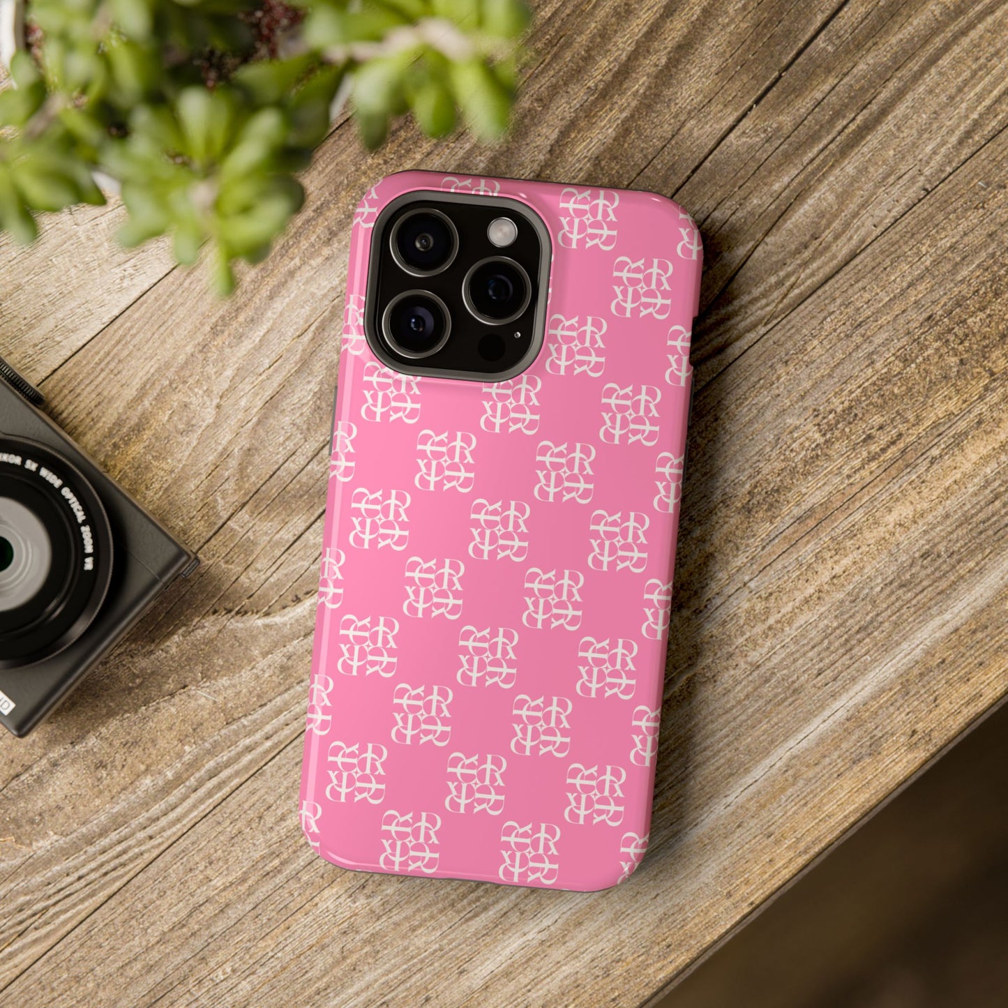 Signature monogram - MagSafe® iPhone case