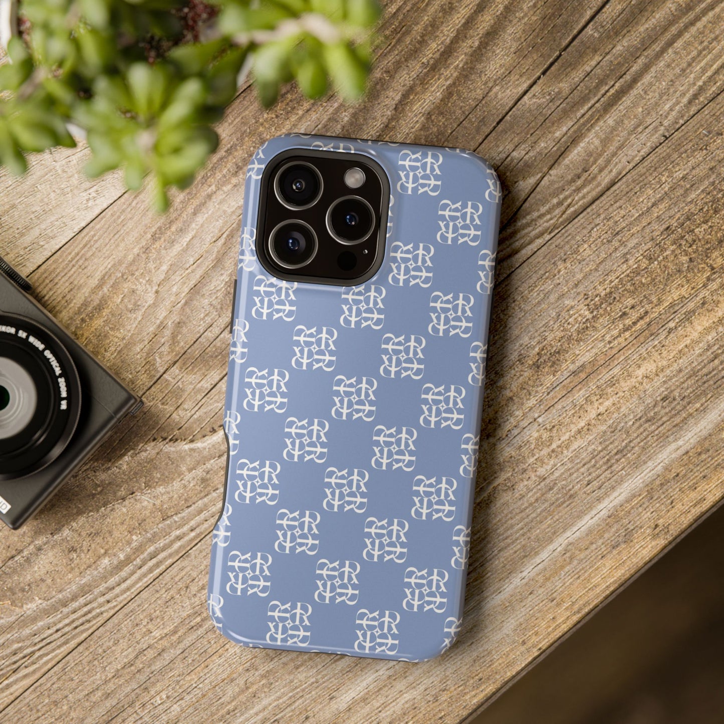 Signature monogram - MagSafe® iPhone case